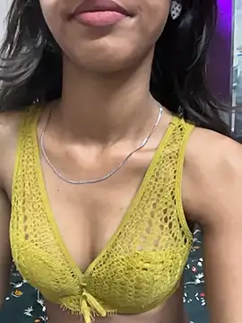 Snapshot of Desire_Zoya chatting on 02.25.26 Desire Zoya online show from 02.25.26