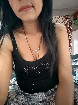 Paakhi-Singh online show from 04.30.26