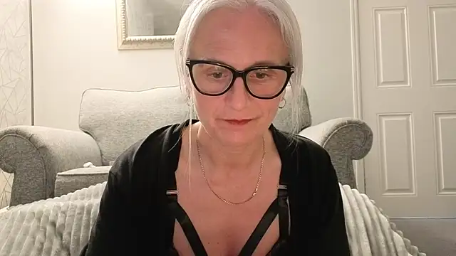 Velvet-Secrets online show from 04.02.26