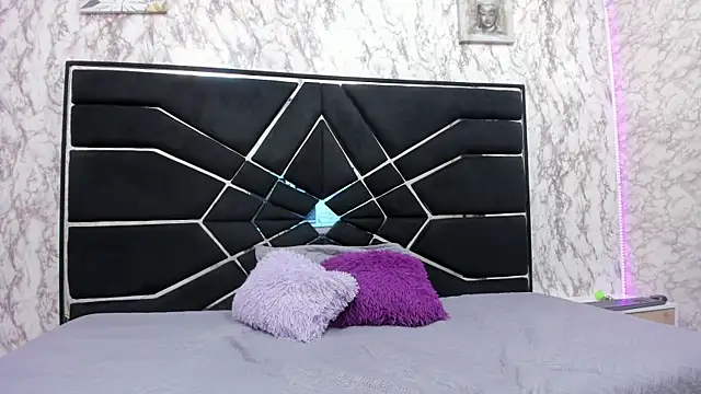 WILD FIREE  online show from 11.15.25