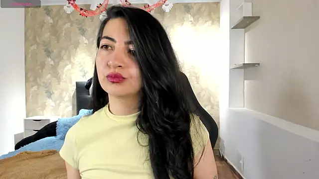 Saya Amaretto1 online show from 10.20.25