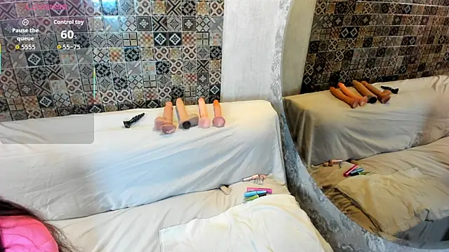 Snapshot of Keyla_ruiz_ chatting on 10.09.25 Keyla ruiz online show from 10.09.25