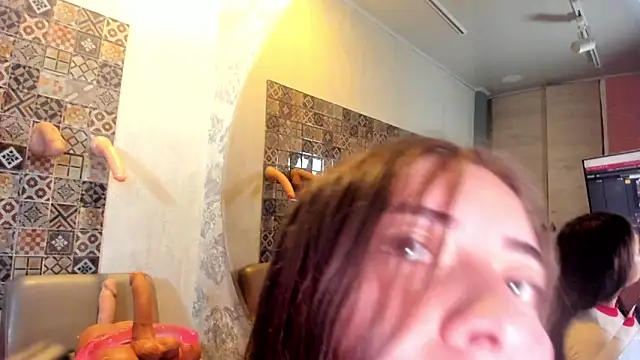 Snapshot of Keyla_ruiz_ chatting on 05.09.26 Keyla ruiz online show from 05.09.26