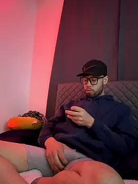 Snapshot of stalinhernandez chatting on 11.06.25 stalinhernandez online show from 11.06.25