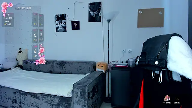 cute little ass online show from 03.02.26