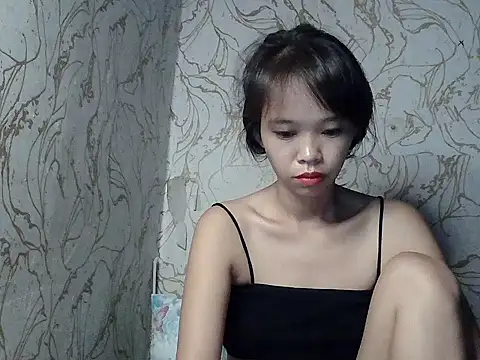 Snapshot of sweetdolly27 chatting on 07.15.26 sweetdolly27 online show from 07.15.26