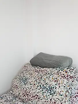 Valois2025 online show from 09.30.25