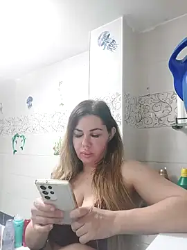 Snapshot of Alisasex@xh chatting on 03.01.25 Alisasexxh online show from 03.01.25