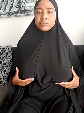 Snapshot of Sweetbxxx24 chatting on 02.25.26 Sweetbxxx24 online show from 02.25.26