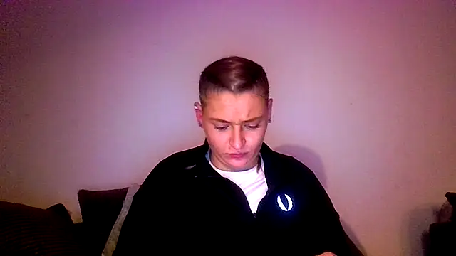 Snapshot of RUBY-ROSE-SWINGS chatting on 10.26.25 RUBY-ROSE-SWINGS online show from 10.26.25