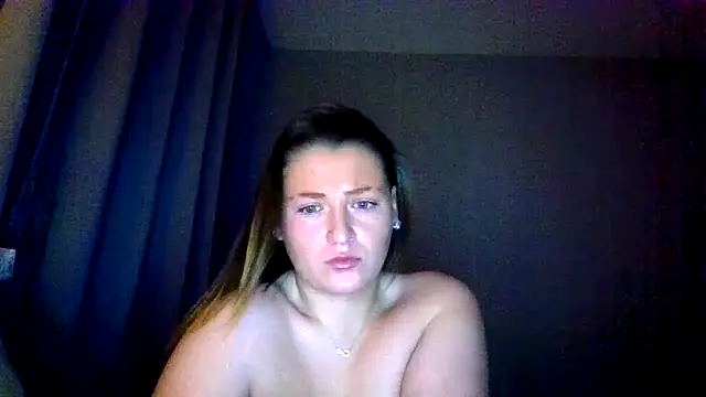 Snapshot of RUBY-ROSE-SWINGS chatting on 11.22.25 RUBY-ROSE-SWINGS online show from 11.22.25