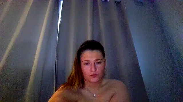 Snapshot of RUBY-ROSE-SWINGS chatting on 11.23.25 RUBY-ROSE-SWINGS online show from 11.23.25