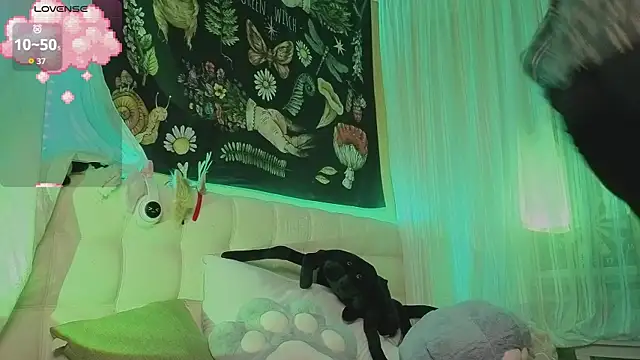 Miko Meow online show from 10.24.25