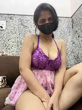Snapshot of SashaPatel chatting on 06.06.26 SashaPatel online show from 06.06.26