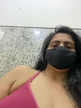 Snapshot of SashaPatel chatting on 06.15.26 SashaPatel online show from 06.15.26