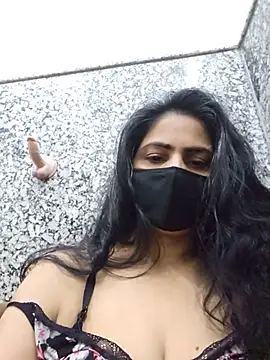 Snapshot of SashaPatel chatting on 07.24.26 SashaPatel online show from 07.24.26
