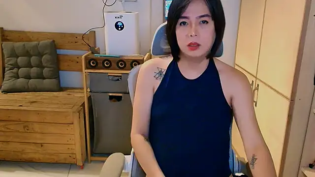 Snapshot of moriliciousxxx chatting on 10.10.25 moriliciousxxx online show from 10.10.25