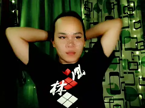 Snapshot of urdreamgirljacky chatting on 11.15.25 urdreamgirljacky online show from 11.15.25