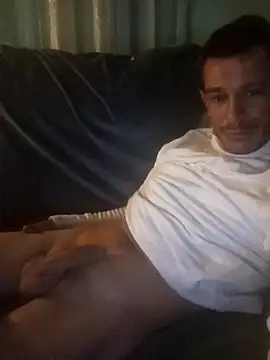 Snapshot of Villena_jm91 chatting on 12.18.25 Villena jm91 online show from 12.18.25