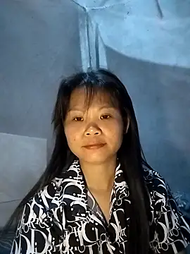 LinhNa999 online show from 04.22.26
