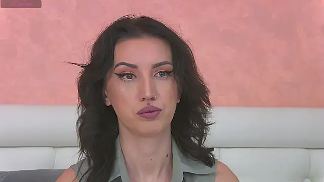 EnyaHazell online show from 11.04.25