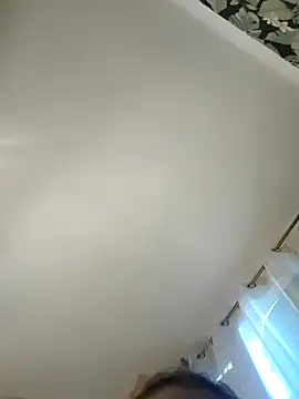 Snapshot of Mila_Luciphya chatting on 10.12.25 Mila Luciphya online show from 10.12.25