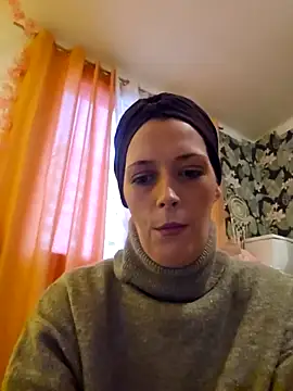 Mila Luciphya online show from 02.14.26