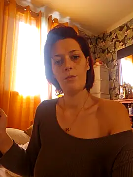 Mila Luciphya online show from 03.13.26