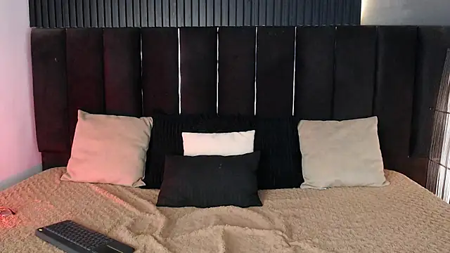 Snapshot of Dominic_ghost chatting on 09.26.25 Dominic ghost online show from 09.26.25