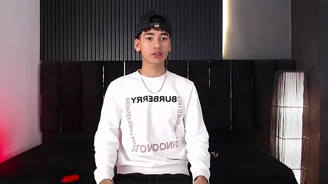 Snapshot of Dominic_ghost chatting on 03.27.26 Dominic ghost online show from 03.27.26