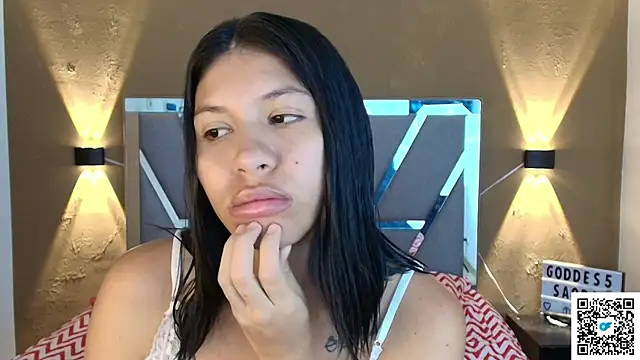 Snapshot of goddess_saori_ chatting on 01.12.26 goddess saori online show from 01.12.26