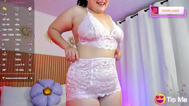 violett mae online show from 04.28.26