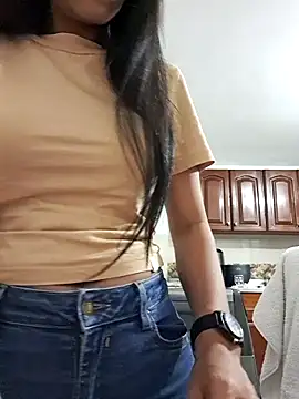 sarah garcia  online show from 06.01.26