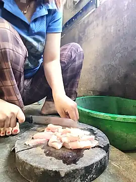 Snapshot of Dolly282 chatting on 01.18.26 Dolly282 online show from 01.18.26