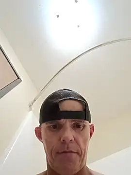 Snapshot of 479austin chatting on 11.05.25 479austin online show from 11.05.25