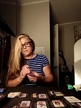 Snapshot of 479austin chatting on 11.08.25 479austin online show from 11.08.25