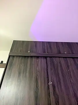 Snapshot of Flora_Minx chatting on 12.14.25 Flora Minx online show from 12.14.25