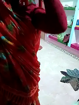 Snapshot of Sonabhabhi96 chatting on 10.15.25 Sonabhabhi96 online show from 10.15.25