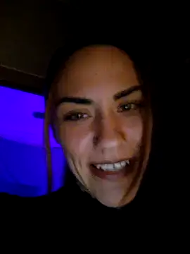 Snapshot of SlimBellaa chatting on 11.23.25 SlimBellaa online show from 11.23.25