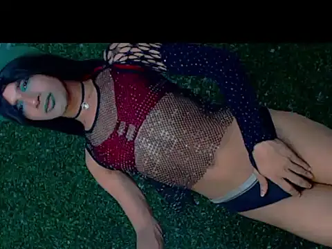 Snapshot of dannypervetxxz chatting on 09.18.25 dannypervetxxz online show from 09.18.25