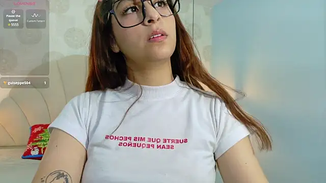 Snapshot of AIXATRISTA1 chatting on 12.22.25 AIXATRISTA1 online show from 12.22.25