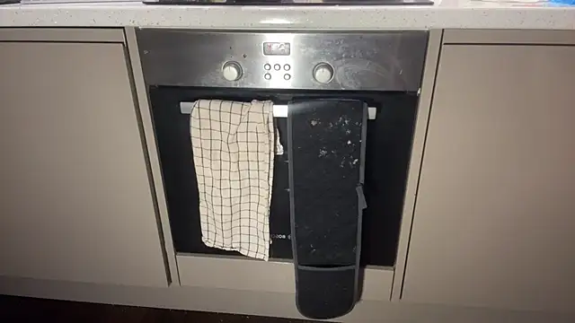 Snapshot of CelineLuxe chatting on 11.13.25 CelineLuxe online show from 11.13.25