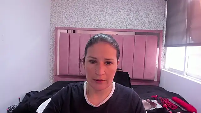 Snapshot of Barbara_fox__ chatting on 07.13.26 Barbara fox online show from 07.13.26