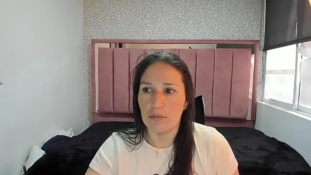 Snapshot of Barbara_fox__ chatting on 07.14.26 Barbara fox online show from 07.14.26