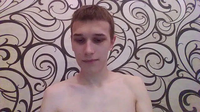 Snapshot of your___honeyy chatting on 10.02.25 your honeyy online show from 10.02.25