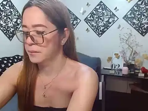 Snapshot of TheMISTRESSx69 chatting on 07.20.26 TheMISTRESSx69 online show from 07.20.26