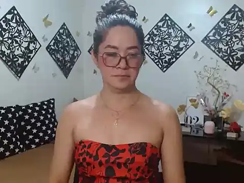 Snapshot of TheMISTRESSx69 chatting on 07.28.26 TheMISTRESSx69 online show from 07.28.26