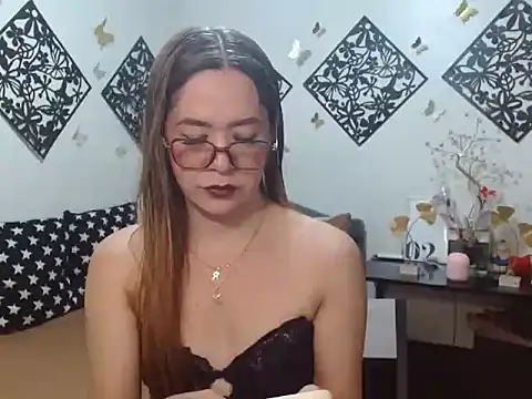 Snapshot of TheMISTRESSx69 chatting on 07.29.26 TheMISTRESSx69 online show from 07.29.26