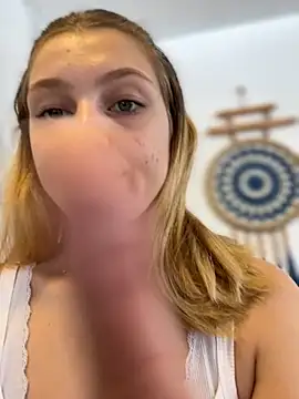 Emaline Fane online show from 10.08.25