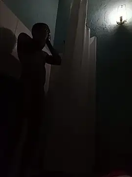 Snapshot of Juliorl01 chatting on 03.25.26 Juliorl01 online show from 03.25.26